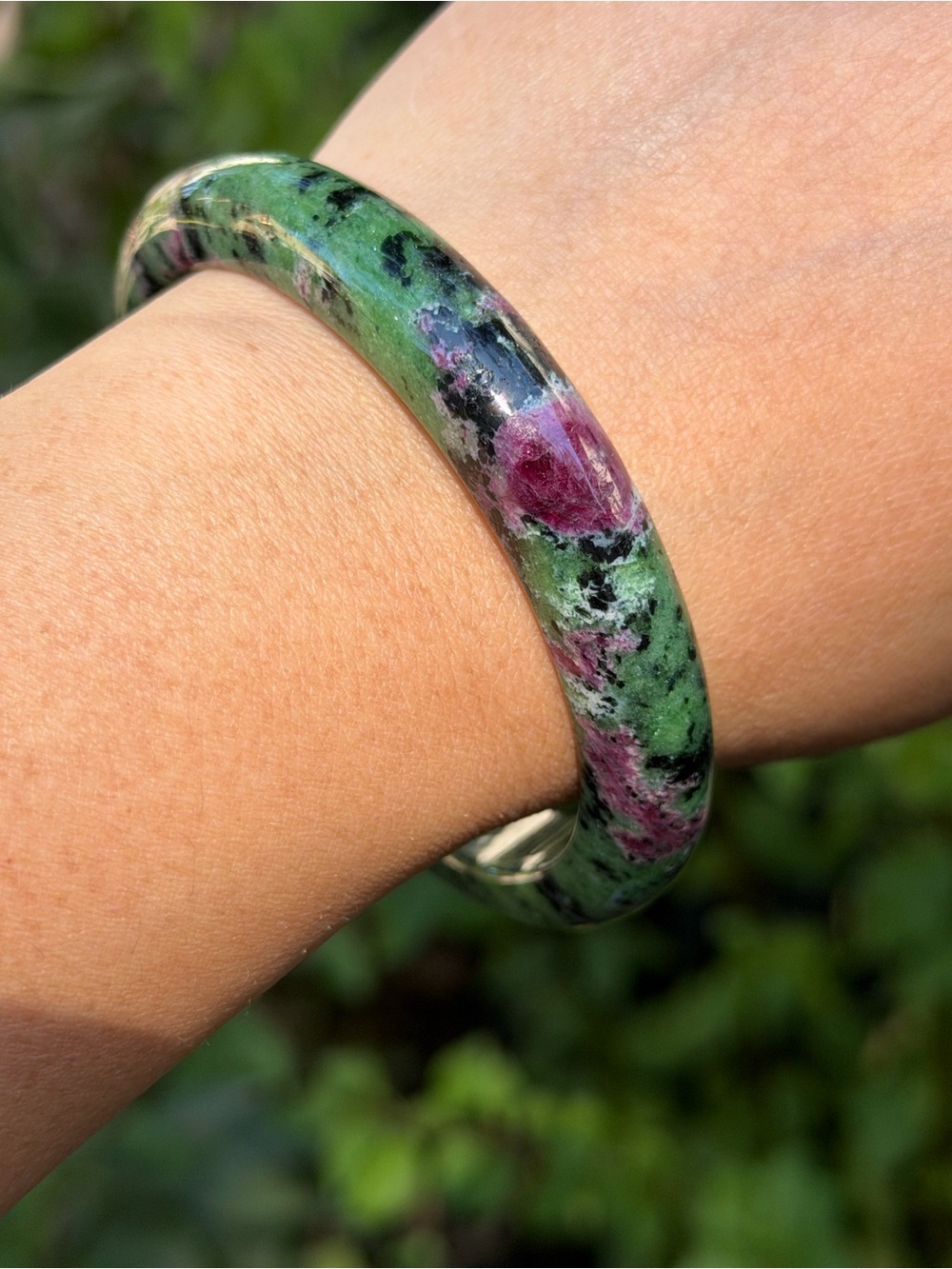 Green and Pink Gemstone Bangle Bracelet - Palo - Picture 4 of 7